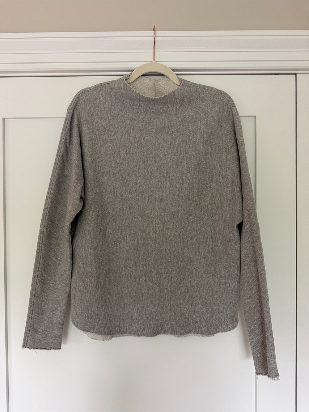 Perfect White Tee Light Gray Long Sleeve Sweatshirt